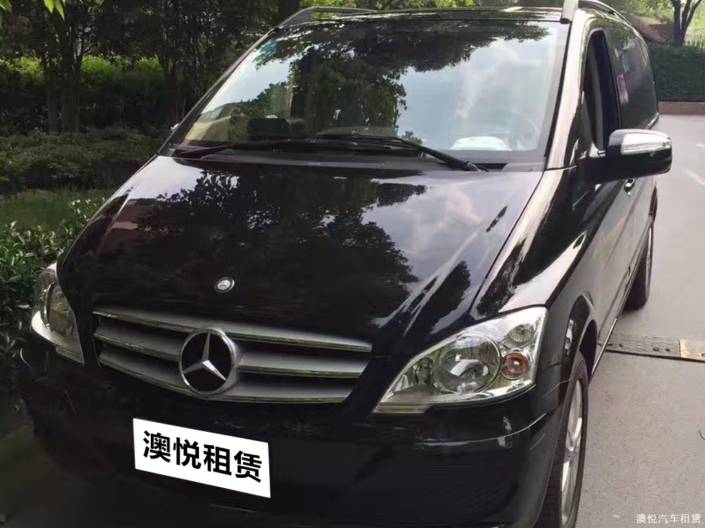 奔馳唯雅諾商務車7座